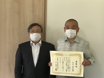 �}�X�N������������ƐF�앛�������Ŏʂ��Ă��܂�