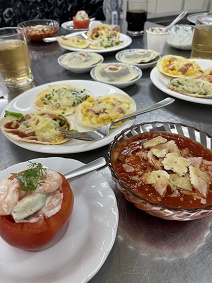 �e�[�u���ɕ����L�q�̔�ō�����s�U�A�g�}�g�J�b�v�T���_�A�K�X�p�`�����g�}�g�X�[�v�A�v���v���t���[�c�[���[