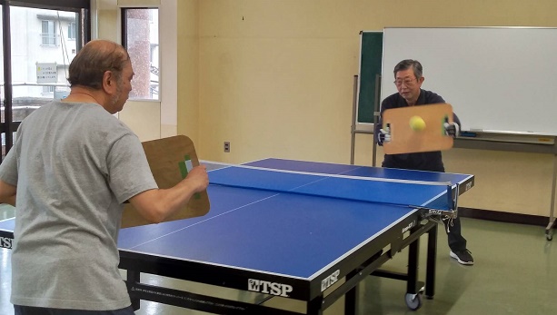 �싅��̗����ŗ���Ŕ��Ȃ��ăv���C�����l�̒j��